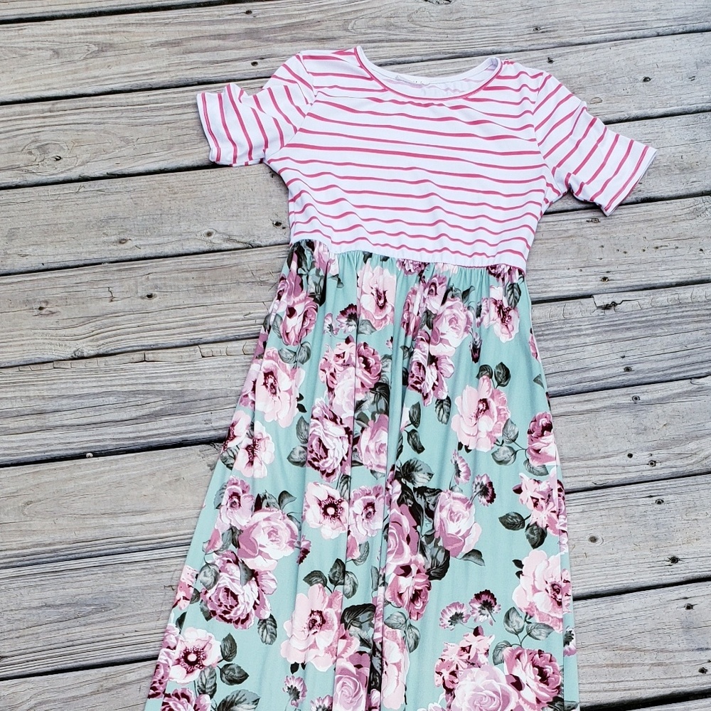 EUC Reborn J dress with pockets